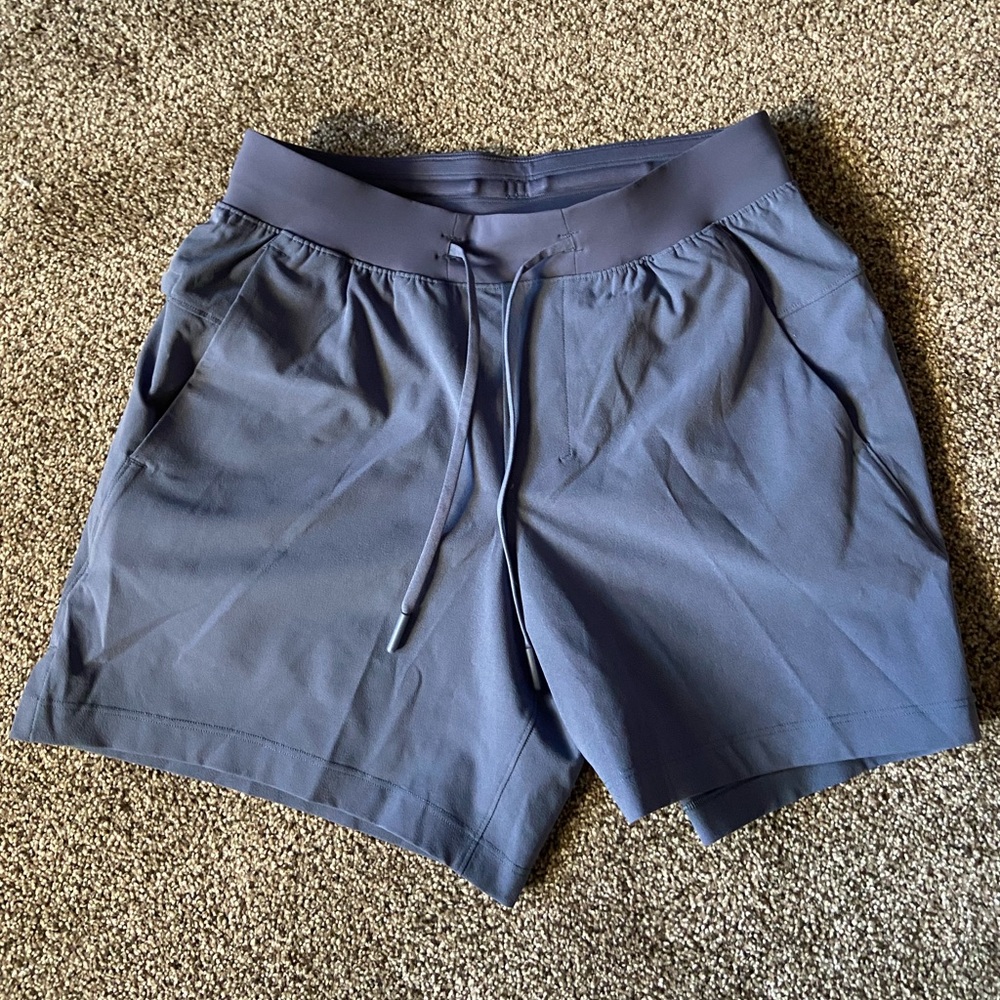Lululemon Zeroed in Linerless Short 7”